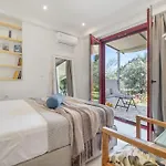 Cozy 2-bdrm-house With Garden Katouna
