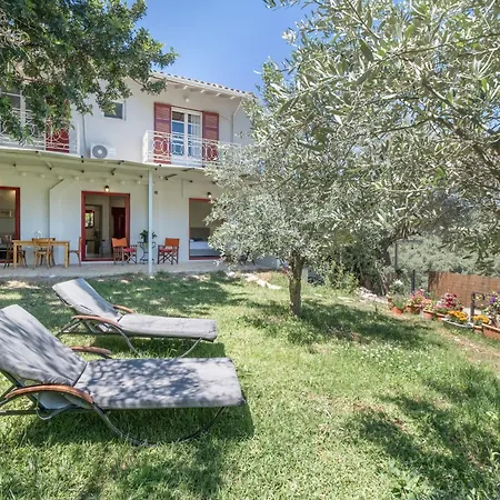 Cozy 2-bdrm-house With Garden * Katúna