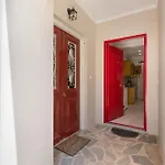 Holiday home Cozy 2-bdrm-house With Garden *