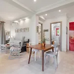 Holiday home Cozy 2-bdrm-house With Garden