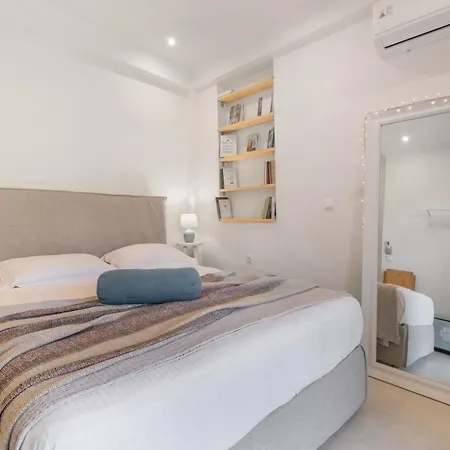 Cozy 2-bdrm-house With Garden Katouna